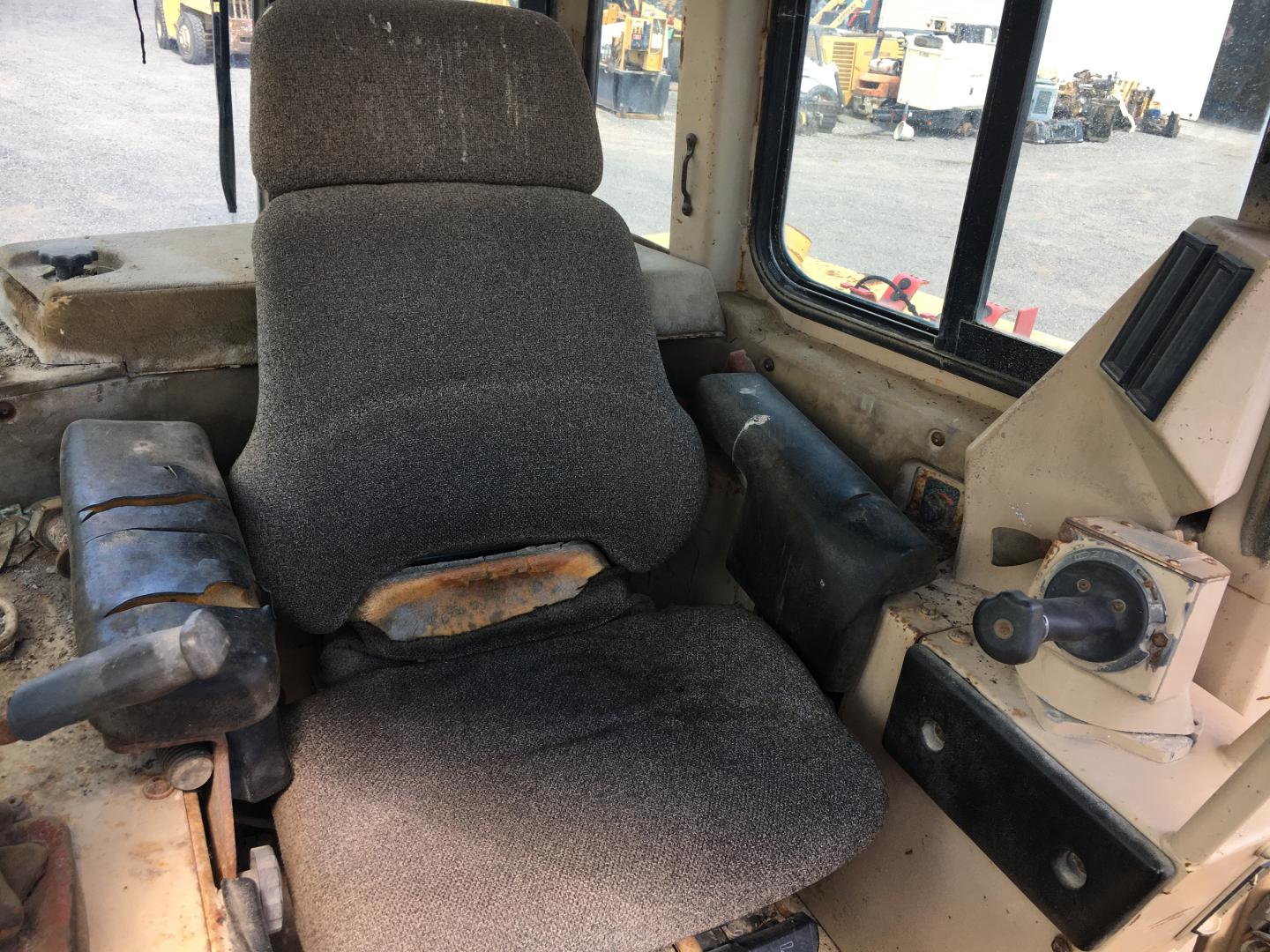 ./imagenes/INVOICE/2019/16972/TOPADOR FRONTAL D9R (9).JPG